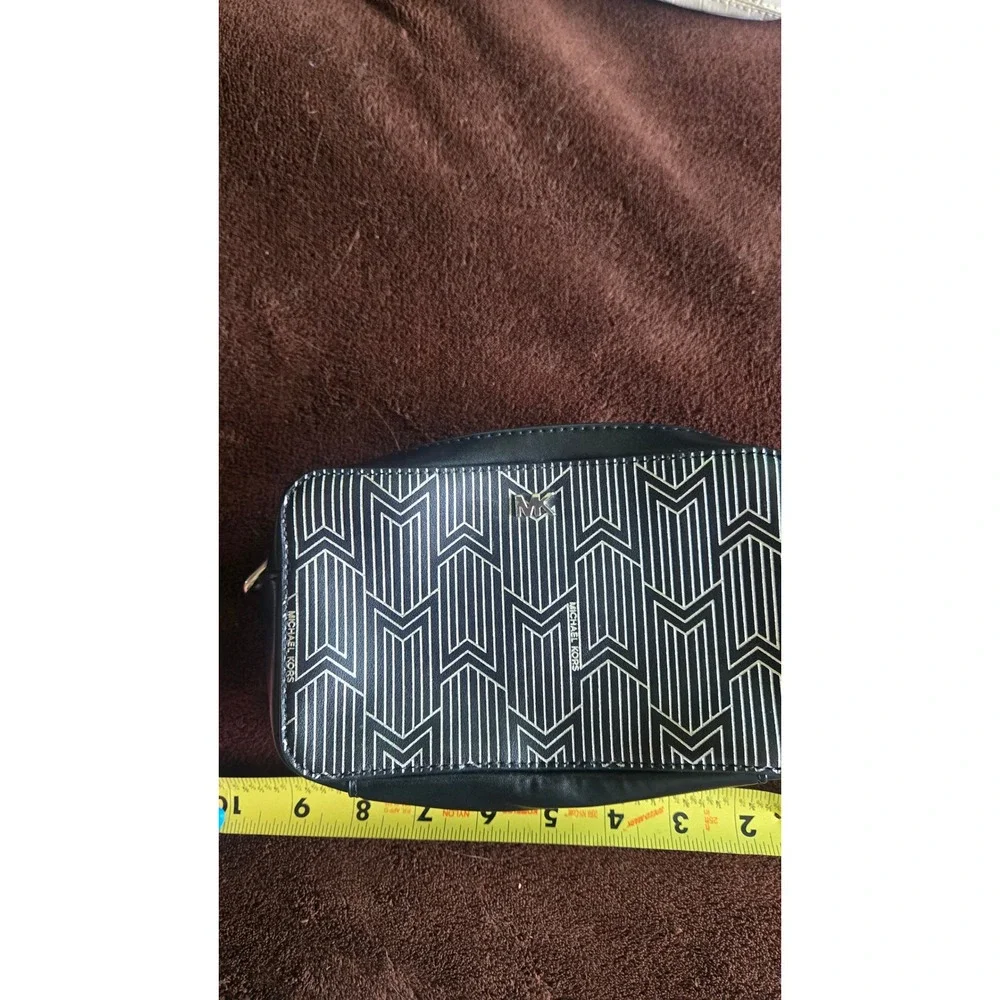 Michael Kors Black Leather Geometric Chevron Tassel Crossbody Bag Silver HW